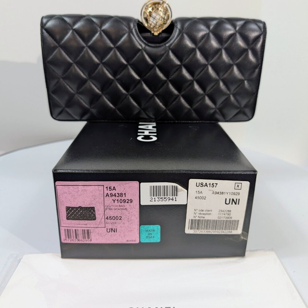 Chanel Vintage Rare "Around The World" Chain Clutch Crossbody Bag - Picture 16 of 16